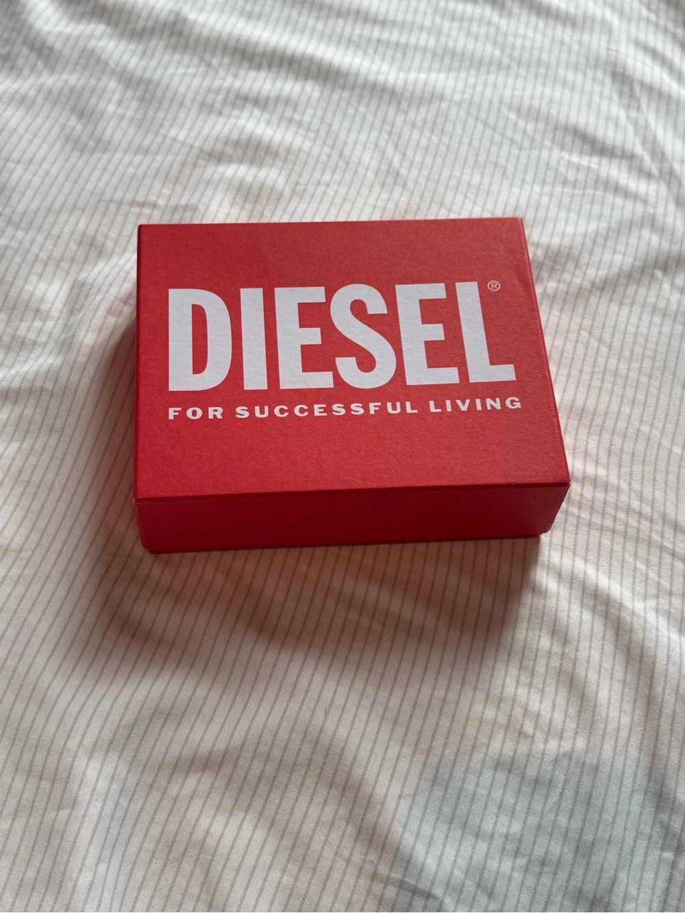 Diesel bifold zip wallet NIB